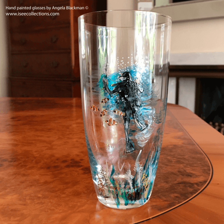 Divers - Hand painted glasses with hand made reusable drinking straws